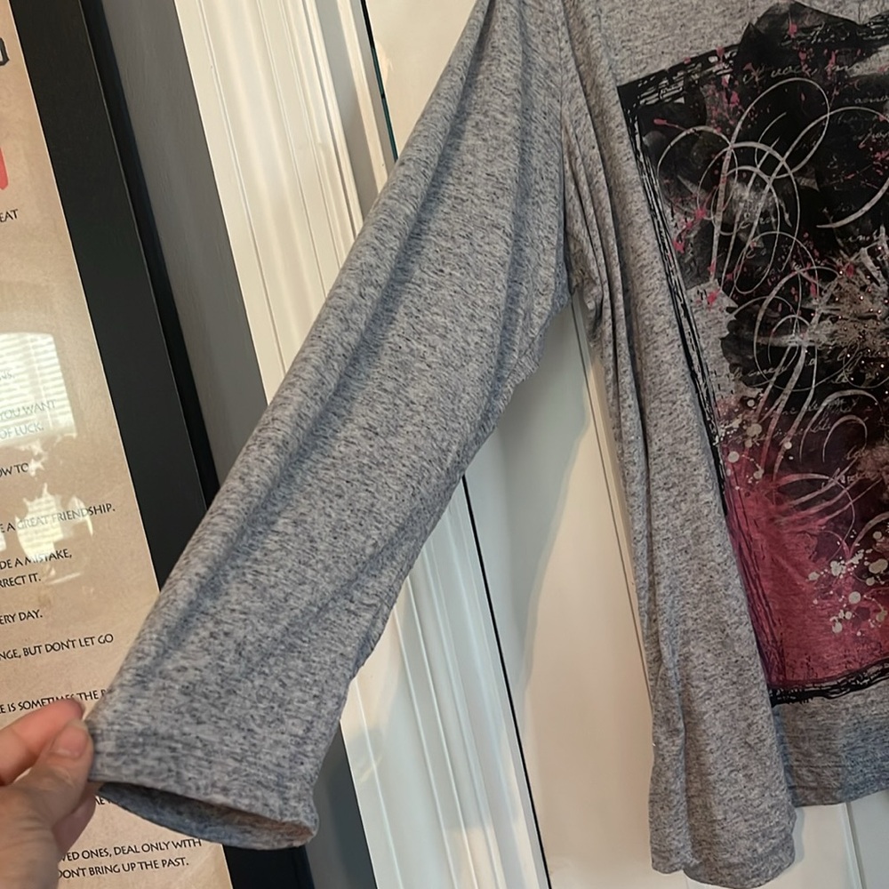 Grey hooded T-shirt size 26/28 - Picture 3 of 6